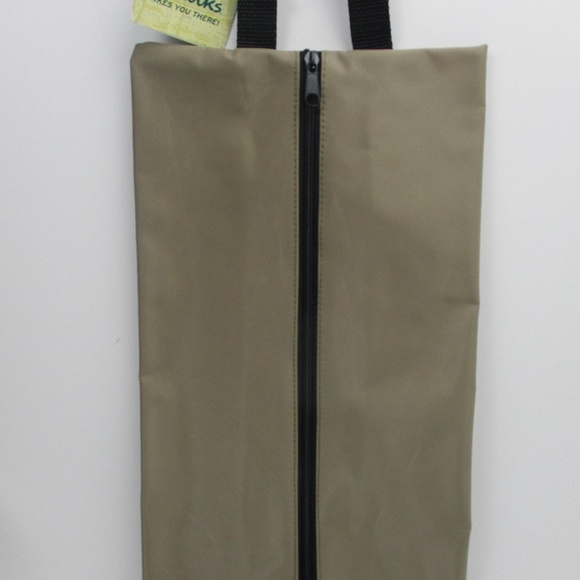 Clark's shoes Zipper protector Travelling case Nwt - Picture 1 of 8